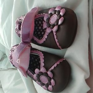 Robeez toddler size 4.